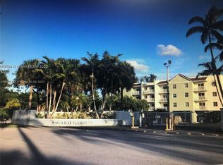 8240 SW 210th St APT 303, Cutler Bay, FL 33189