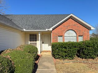 2500 Cherry Creek Cir, Bryant, AR 72022