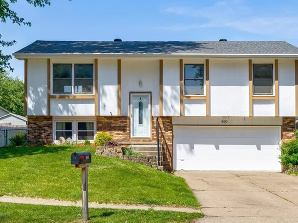 500 NW Norton Cir, Grimes, IA 50111