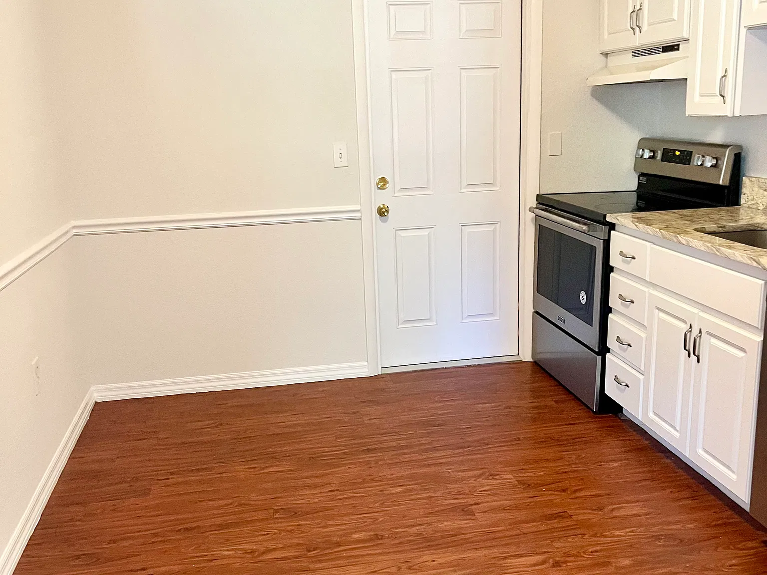 1 bed, 583 sqft, $1,300 — Photo 4