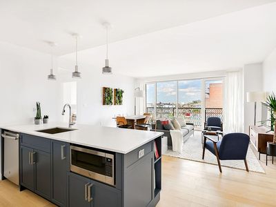 133 116th Bch Unit 4H, Rockaway Park, NY, 11694