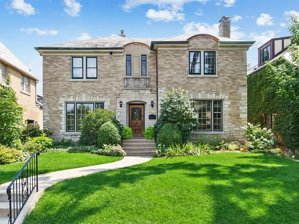 1204 Fair Oaks Ave, Oak Park, IL 60302