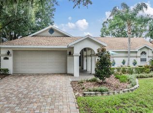 6132 Silver Oaks Dr, Zephyrhills, FL 33542