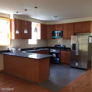 6027 68th Ave, Flushing, NY, 11385
