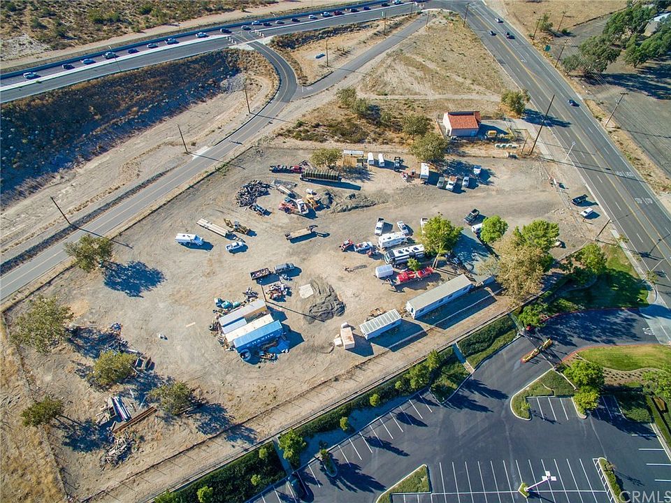 1st image of 18567 Cajon Blvd
