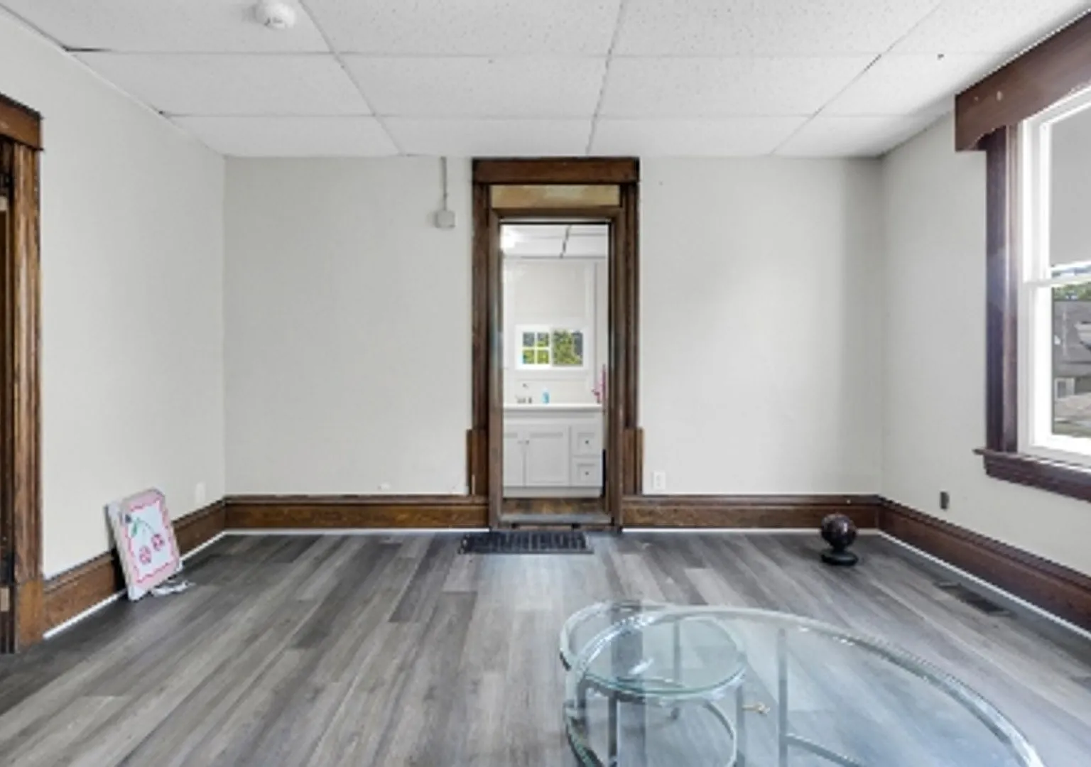 413 Forest Ave - Large College Home Rental — Photo 4