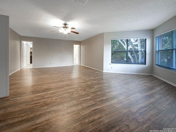 5th image of 2916 MULBERRY DR
