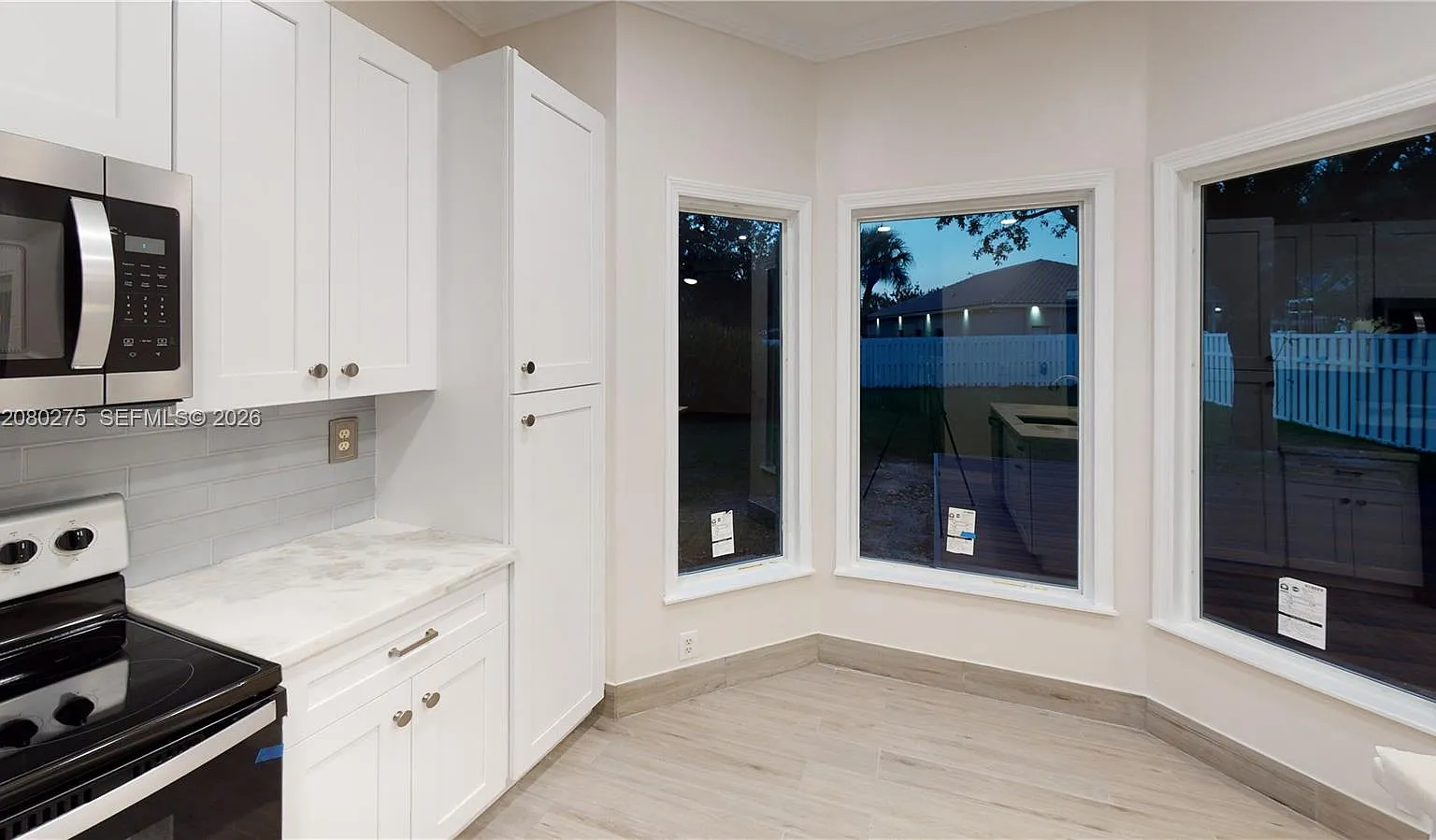 5 bed, 3.5 bath, 1923 sqft, $6,200 — Photo 3