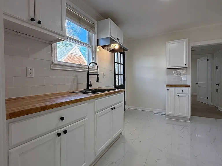 15 Bradley Dr — Photo 14