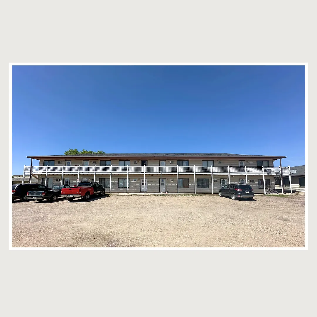 Building Photo - 410 Pine St #1