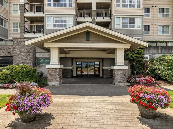 19673 Meadow Gardens Way #317, Pitt Meadows, BC V3Y 0A1