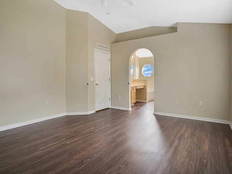 1983 Peridot Cir — Photo 2
