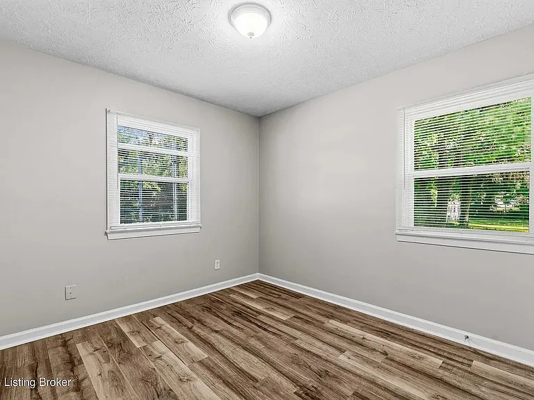 1037 Kaiser Ct — Photo 15