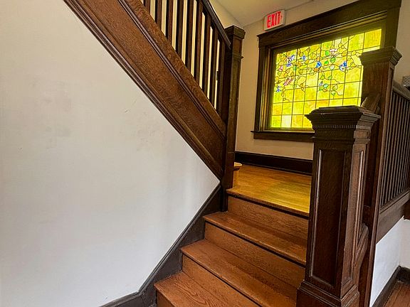 Building stairs up to apartments 2, 3, and 4