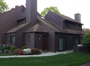 3D Yacenda Dr, Morris Plains, NJ 07950