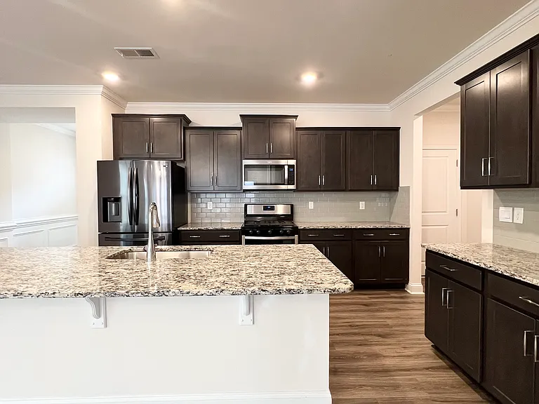 1604 Pendula Ln — Photo 7