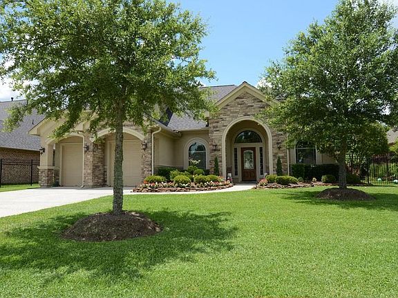 2nd image of 21003 Atascocita Point Dr