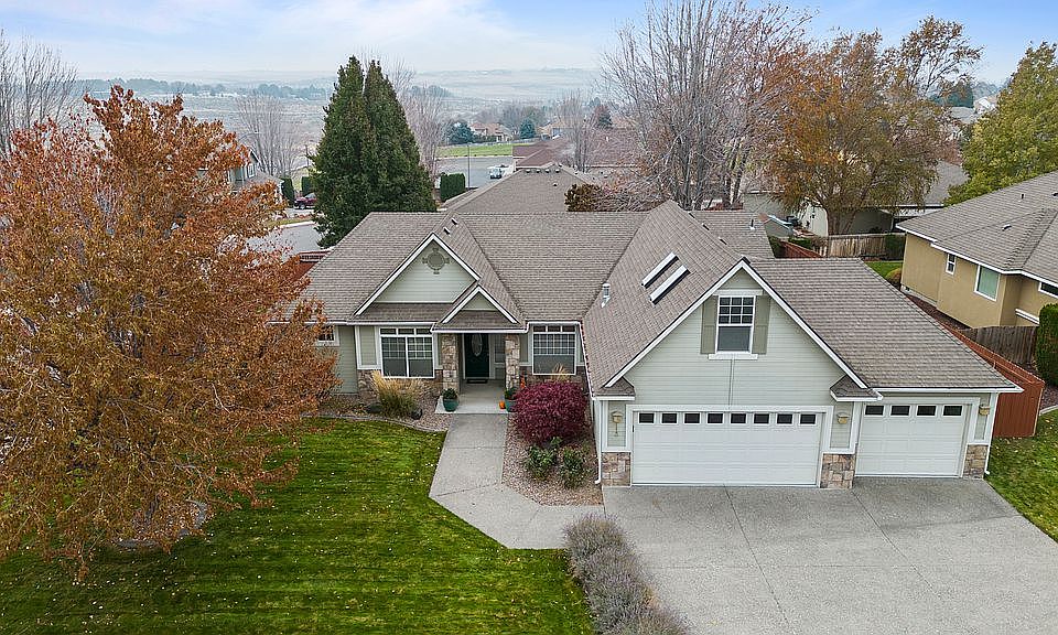 1st image of 113 Mattis Dr