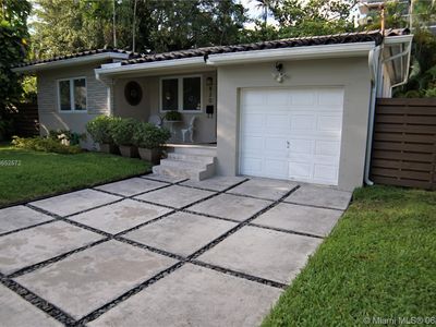 820 NE 70th St, Miami, FL, 33138