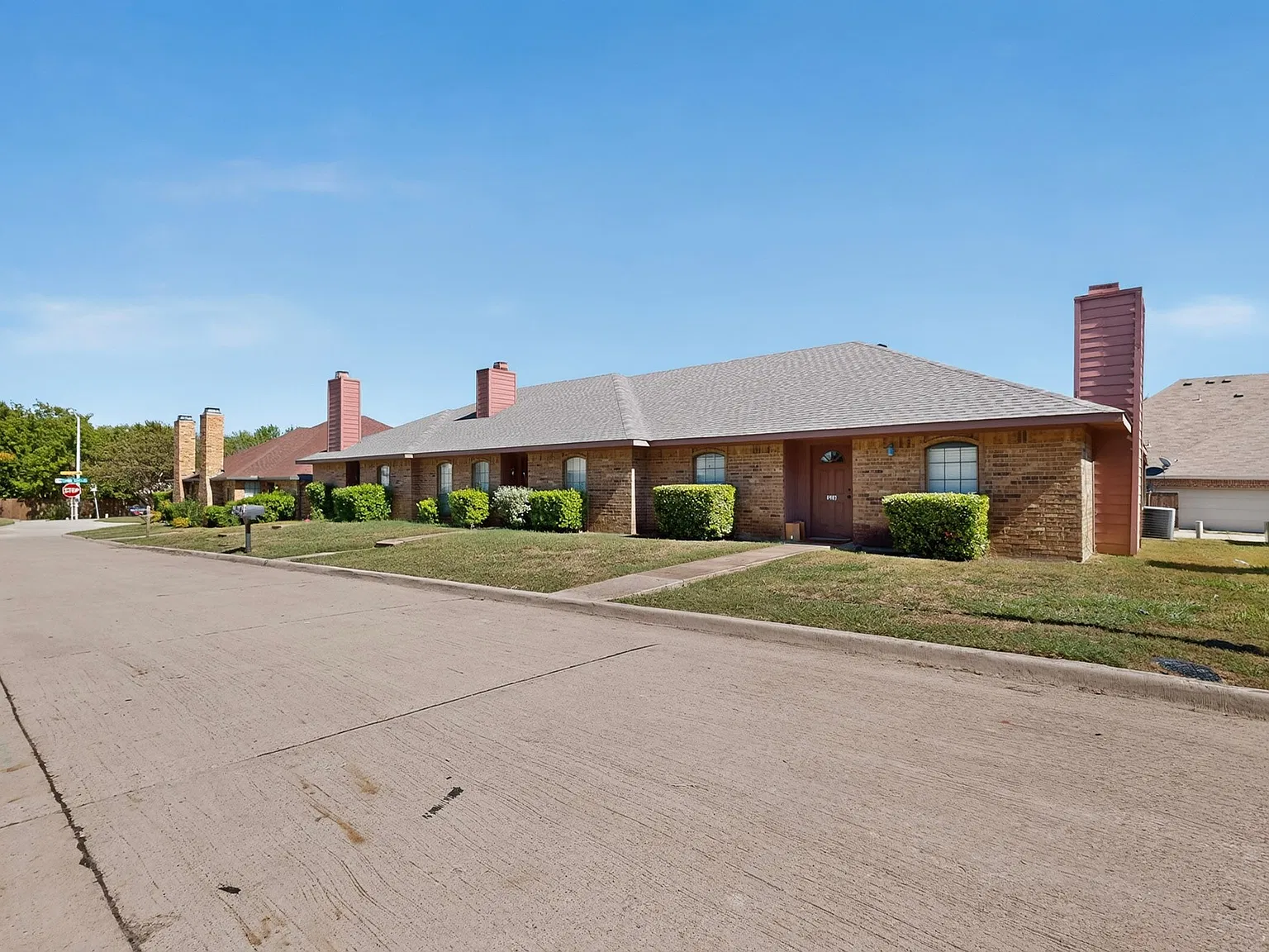 2 bed, 1272 sqft, $1,850 — Photo 4