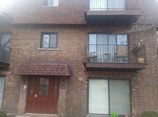 9806 Bianco Ter APT D, Des Plaines, IL 60016
