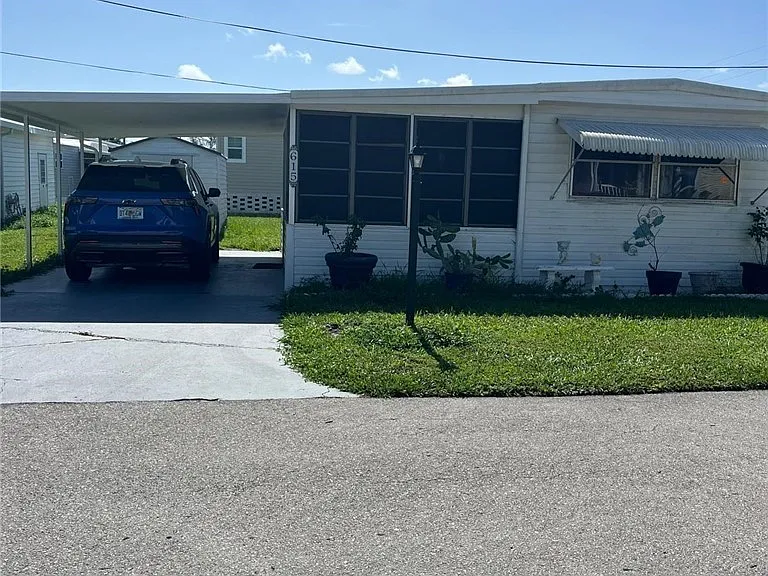615 Bougainvillea Ct — Photo 5