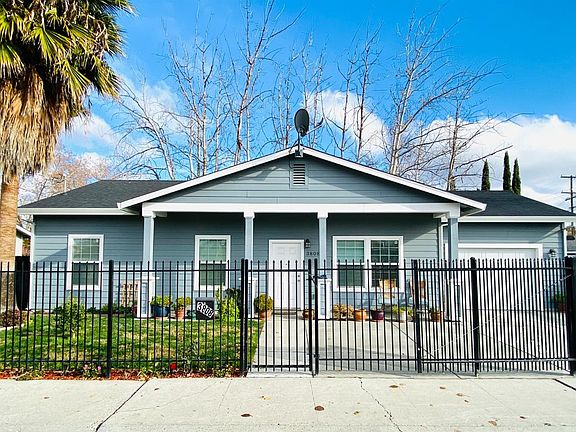 2nd image of 3808 Taylor St