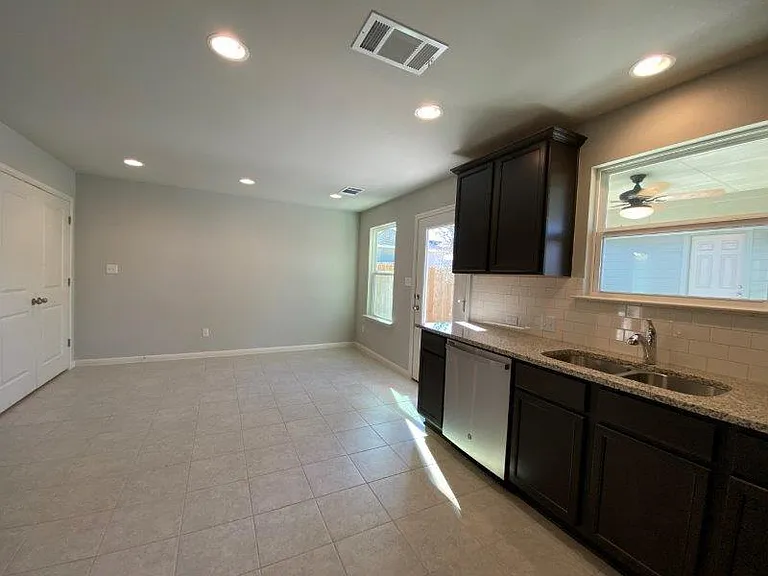 17926 Papaveri Way — Photo 12