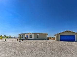 411 E Pechstein Rd, Pahrump, NV 89060
