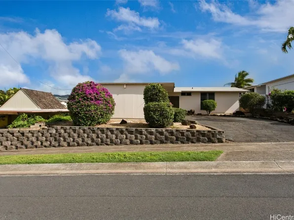 4390 Halupa St, Honolulu, HI 96818