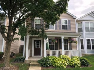 691 Serendipity Dr, Aurora, IL 60504