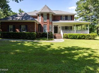 9481 Hopewell Rd, Lizella, GA 31052