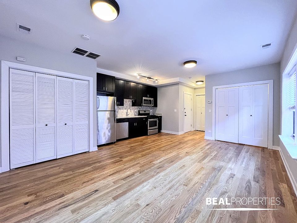 1st image of 2203 W Eastwood Ave APT 2NW