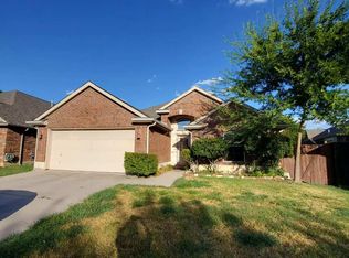 8578 Corral Cir, Fort Worth, TX 76244