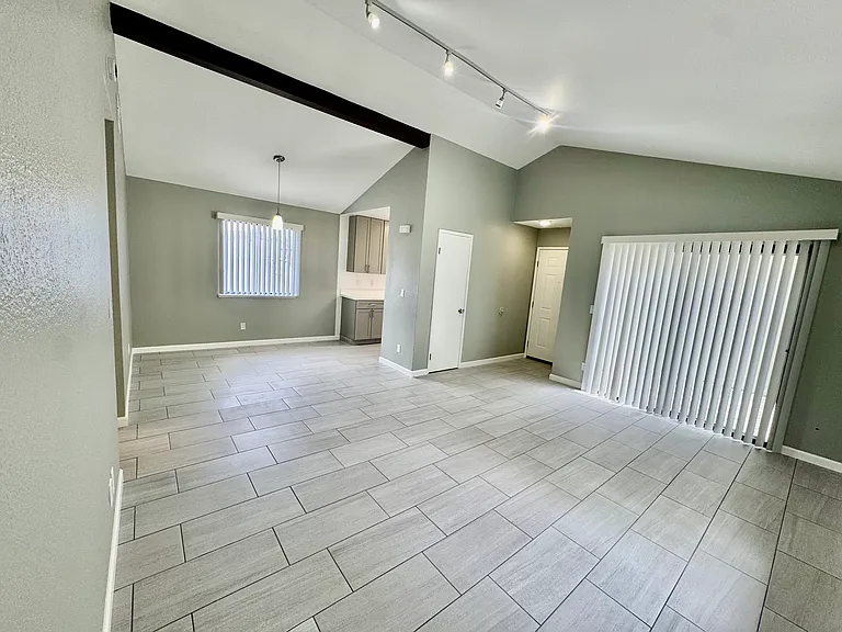 1741 B St #1 — Photo 4