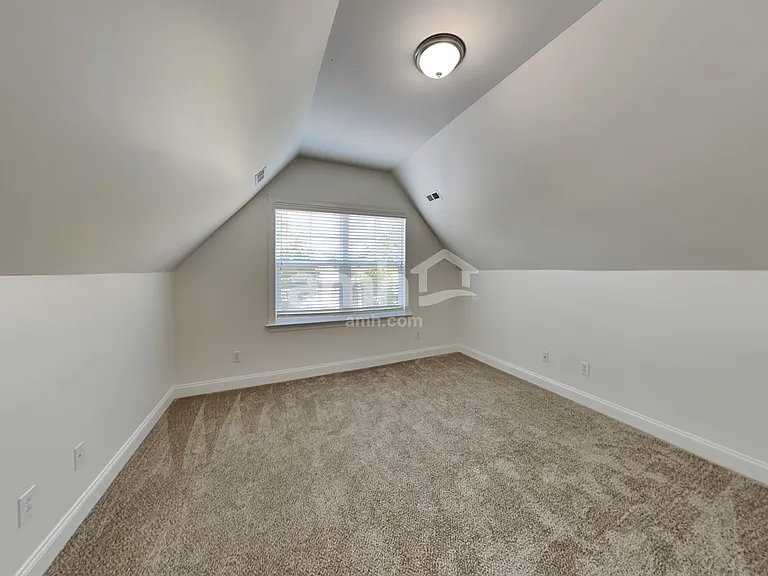 3041 Scottcrest Way — Photo 19