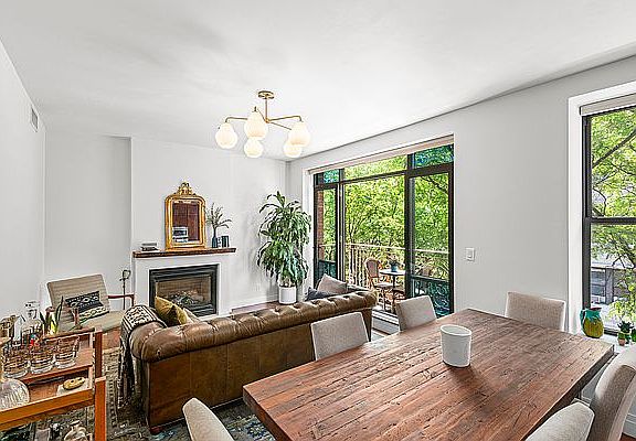 3rd image of 157 W 111th St APT 3E