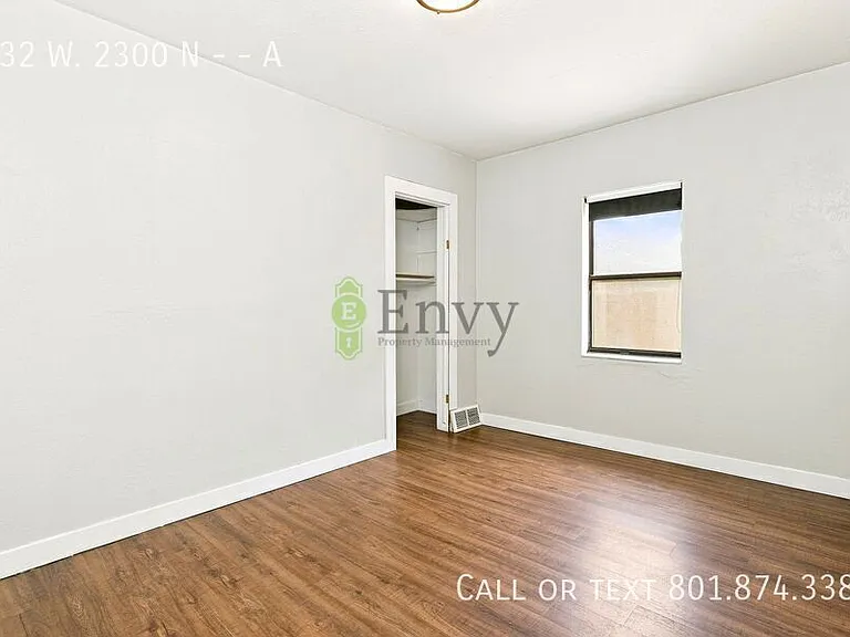 432 W 2300 N #A — Photo 13