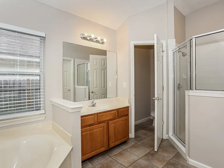 3168 Tower Oaks Dr — Photo 13