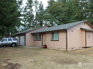 19311-19313 B St E, Spanaway, WA