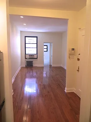 Rented by Performing Assets Corp | media 40