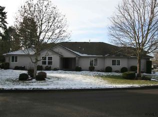 622 Castle Pines Dr N, Keizer, OR 97303