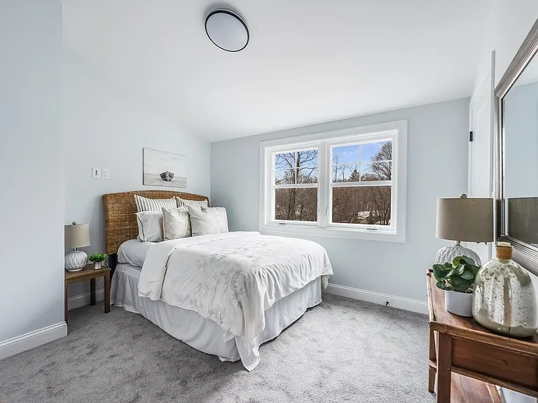 451 Essex St #2 — Photo 15