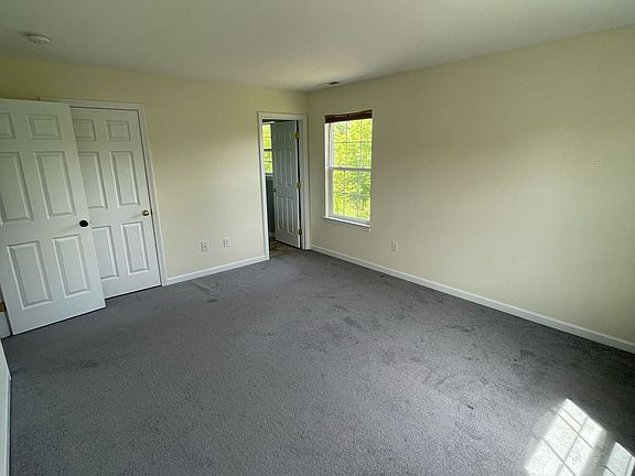 4th image of 1374 To Lani Farm Rd #3