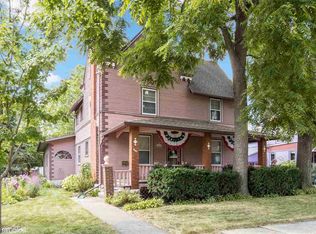 609 N 2nd Ave, Washington, IA 52353