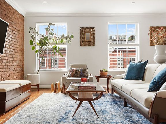 2nd image of 347 W 22nd St APT 8