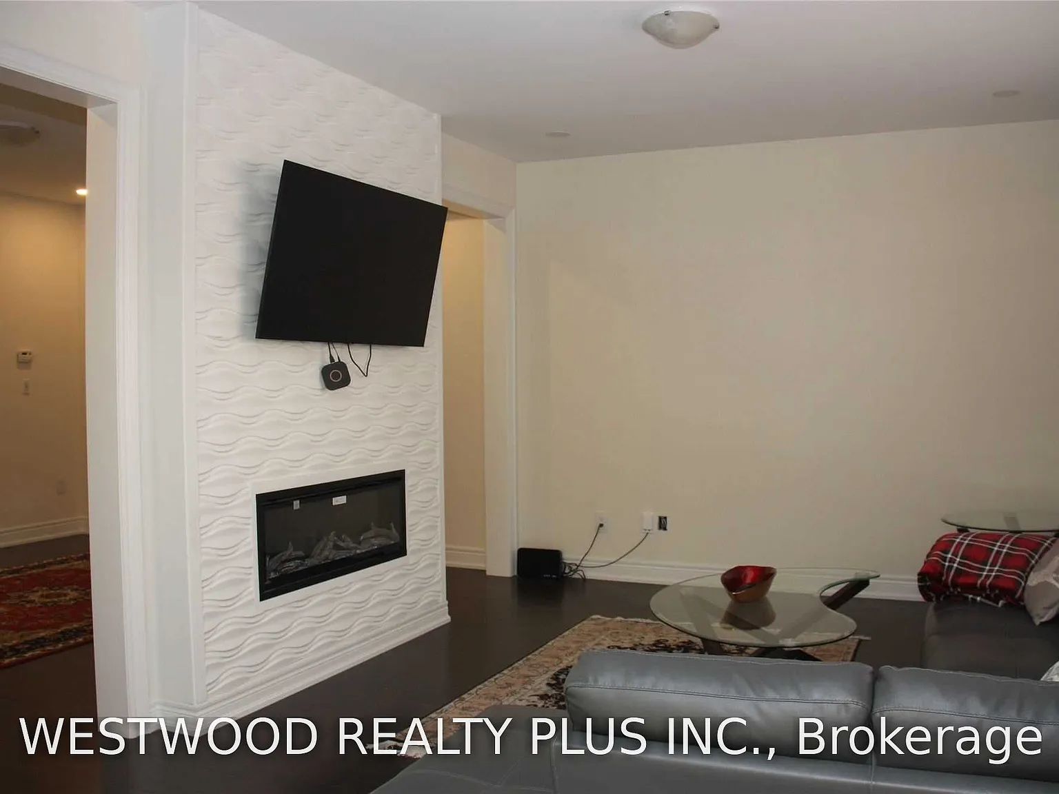 4 bed, $3,250 — Photo 2