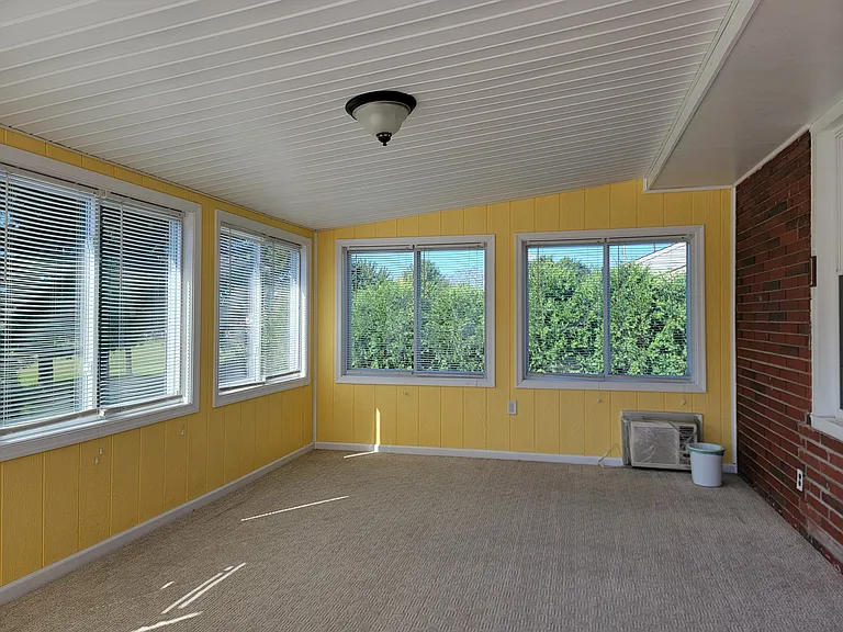 2422 New Holland Pike — Photo 21