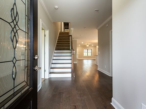 2nd image of 456 Pond Apple Road 35