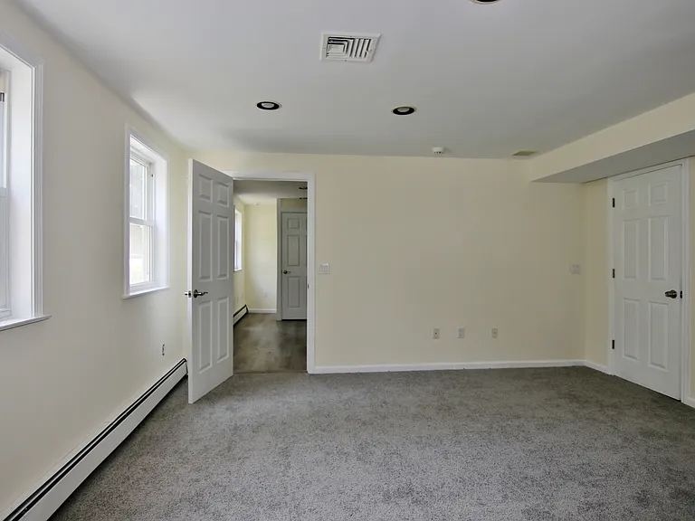 821 Long Ridge Rd #LL — Photo 14